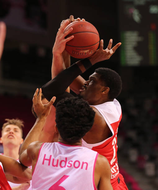 平台上的叙 平台上的叙