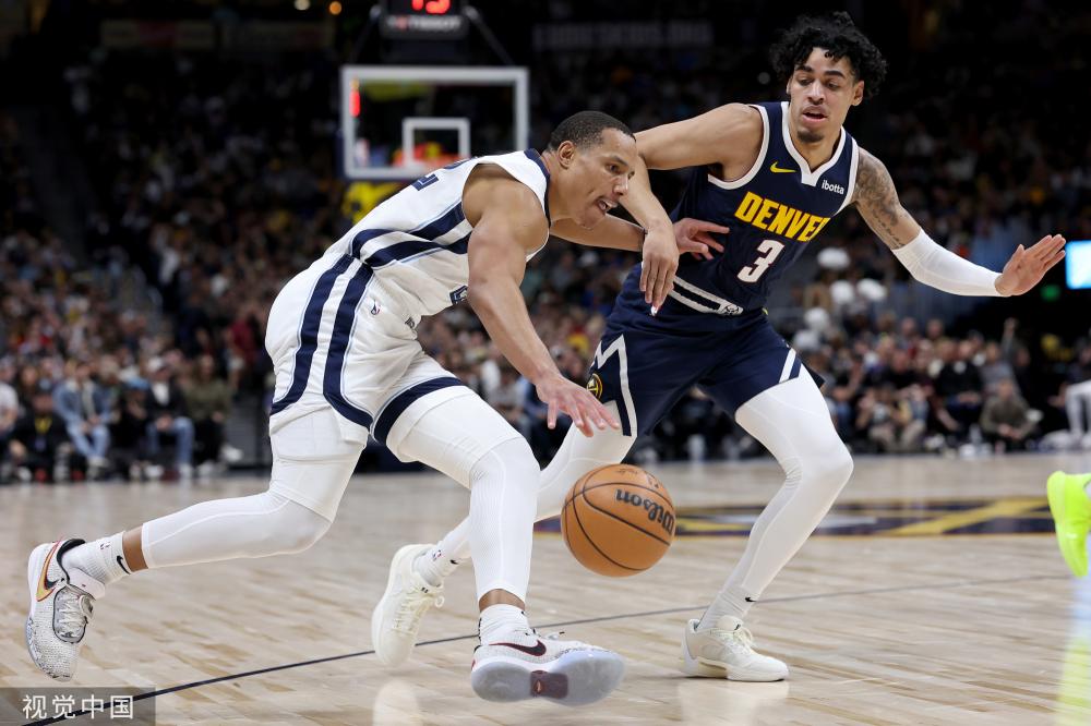 他能够通过 他能够通过