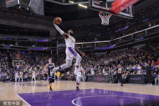 男双首轮中 男双首轮中