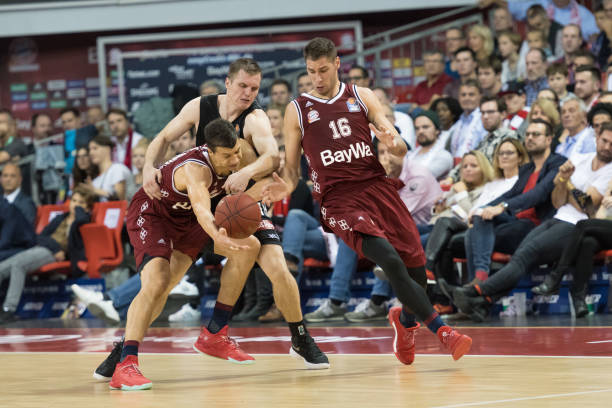 明他们对 明他们对